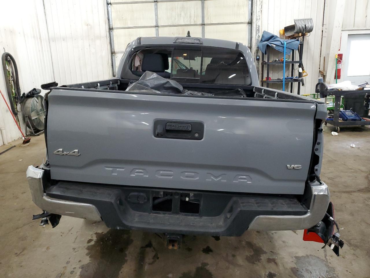 2020 Toyota Tacoma - Image 6