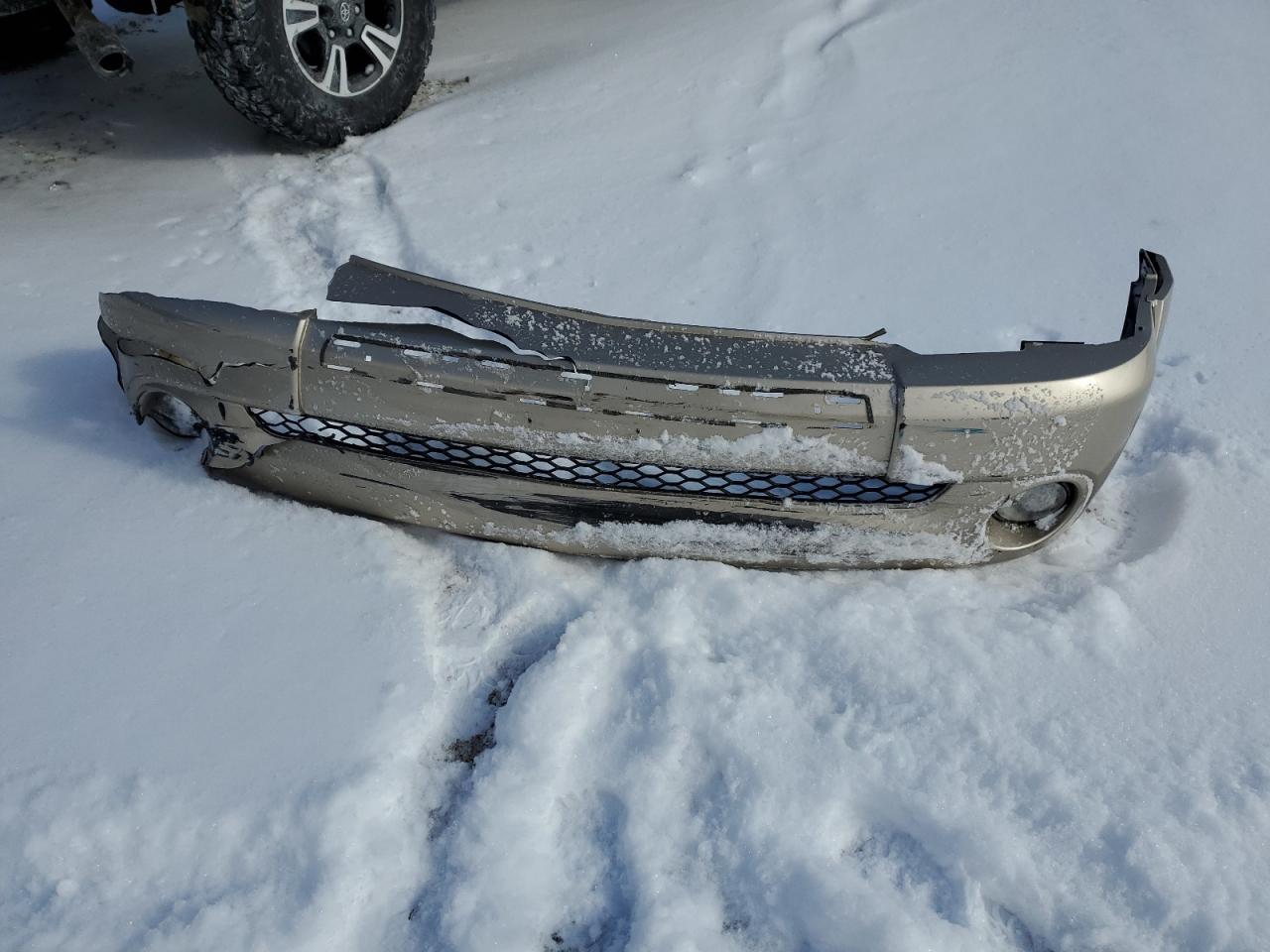 2005 Toyota Tundra - Image 12