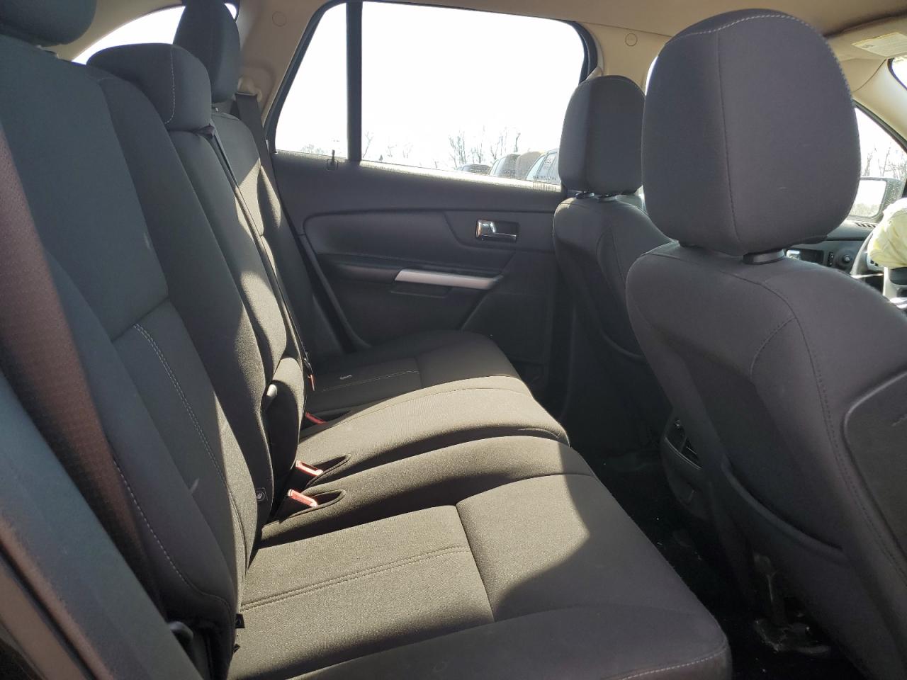 2014 Ford Edge - Image 12