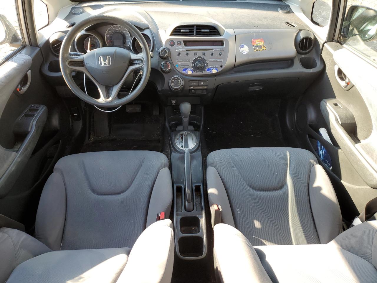 2010 Honda Fit - Image 8