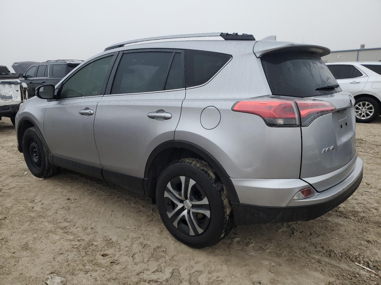 2018 Toyota RAV 4 - Image 2