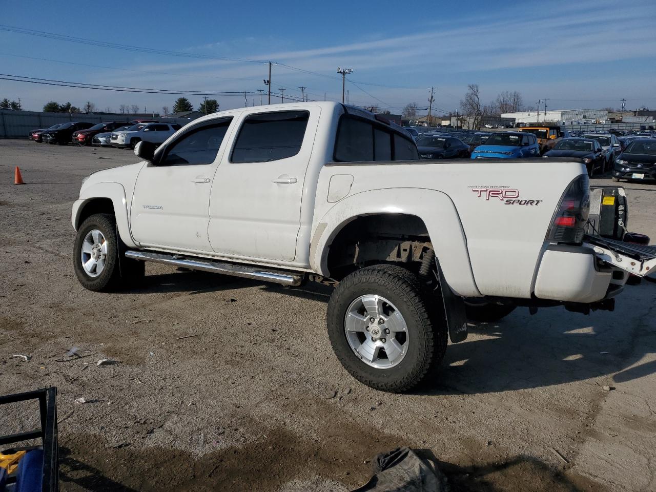 2012 Toyota Tacoma - Image 2