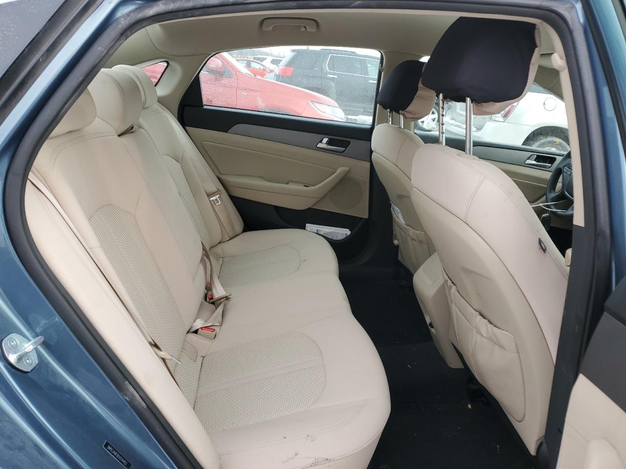 2015 Hyundai Sonata - Image 10