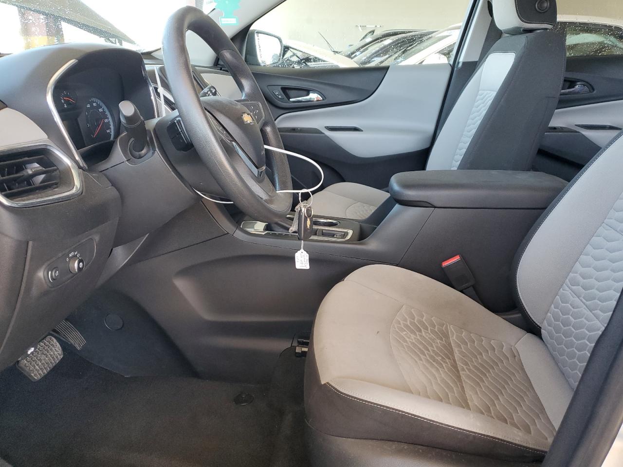 2020 Chevrolet Equinox - Image 7