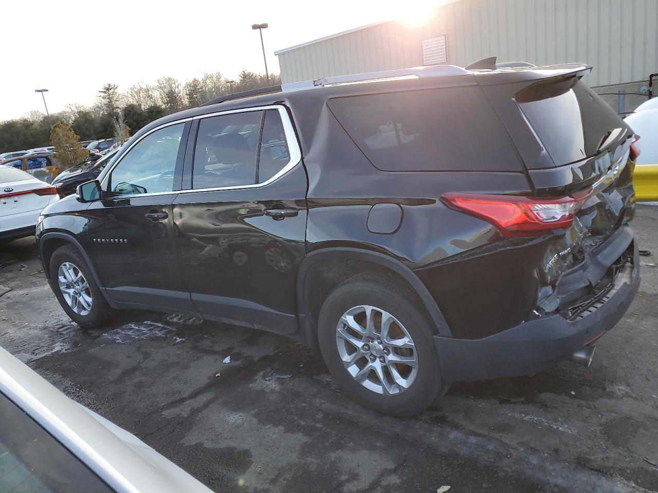 2018 Chevrolet Traverse - Image 2
