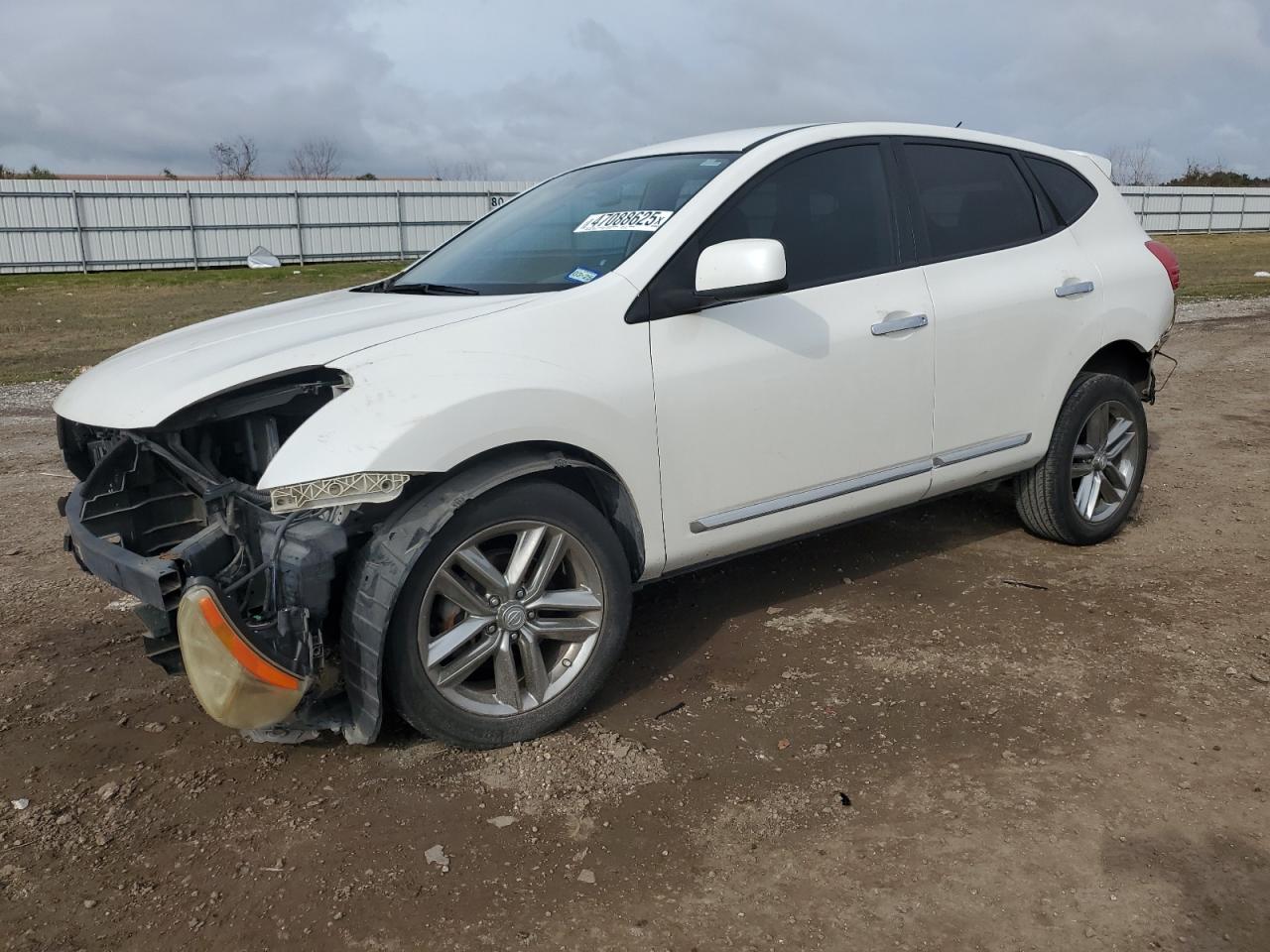 2011 Nissan Rogue - Image 1