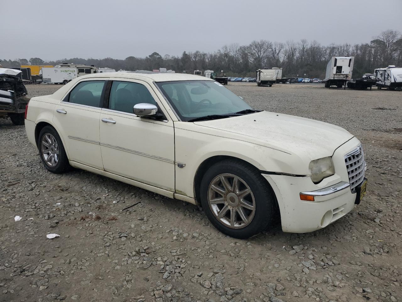 2005 Chrysler 300 - Image 4