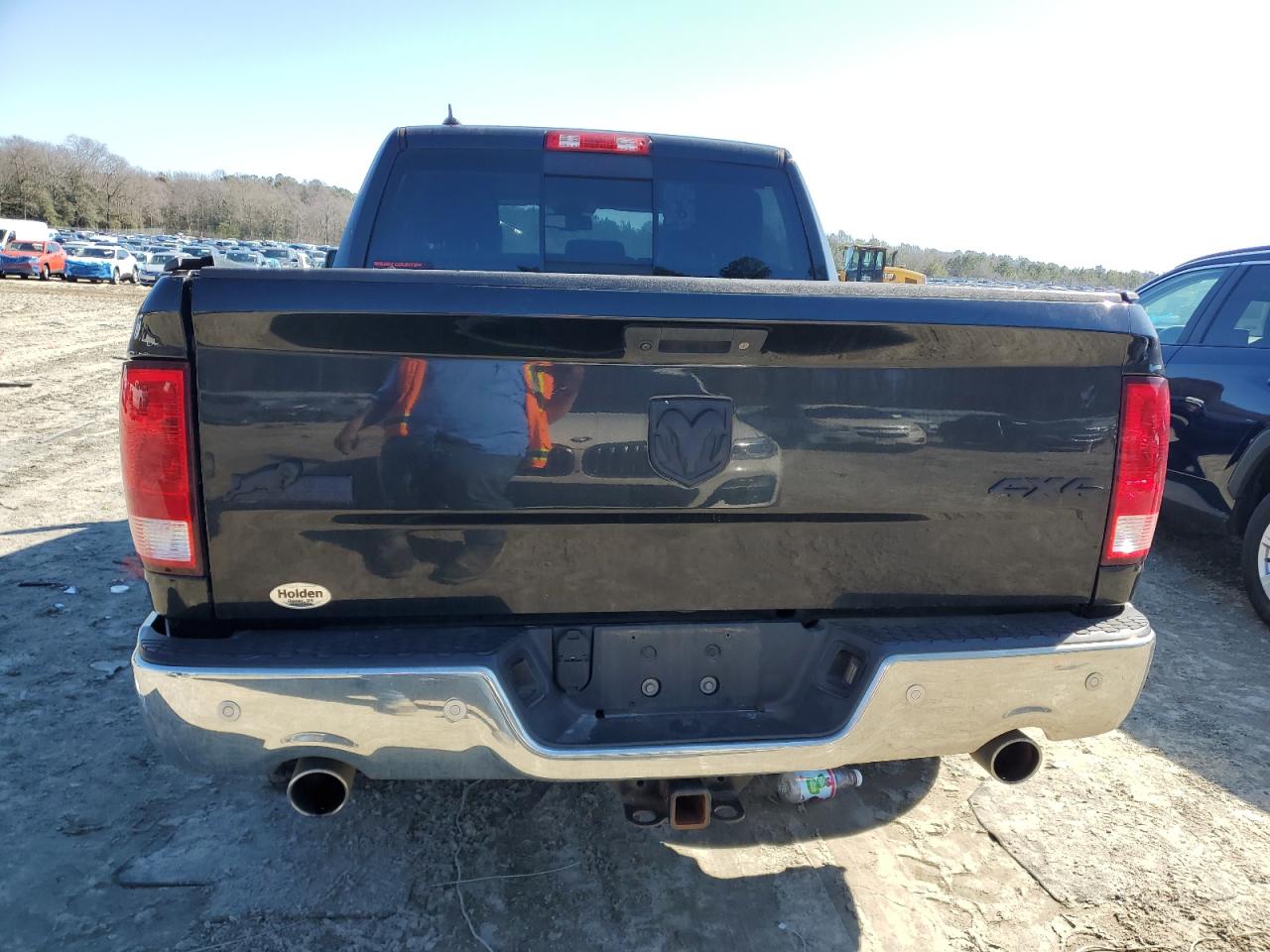 2018 RAM 1500 - Image 6