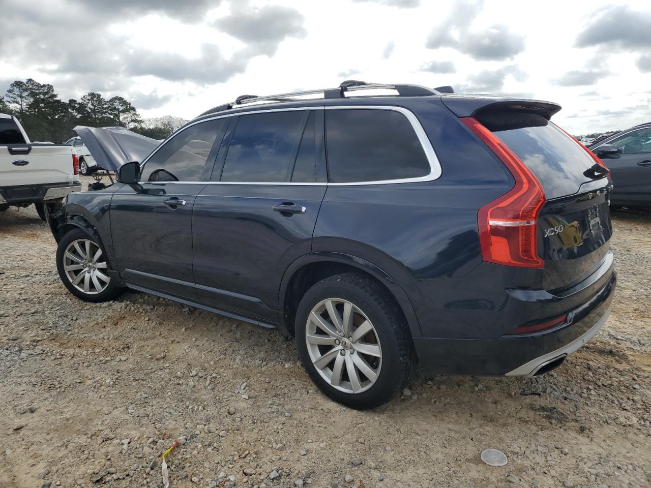 2016 Volvo XC90 - Image 2