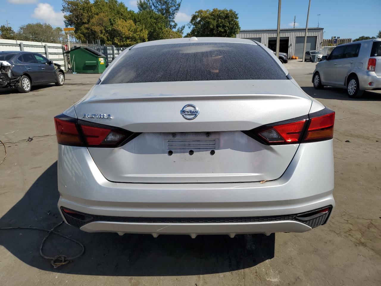 2020 Nissan Altima - Image 6