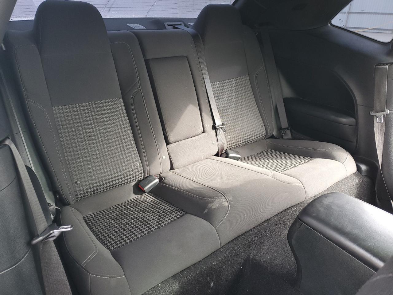 2019 Dodge Challenger - Image 10