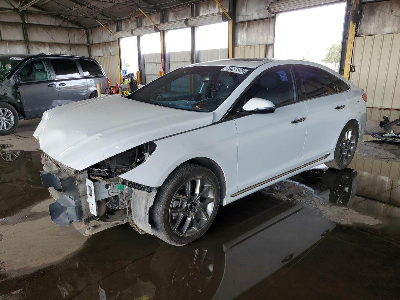 2018 Hyundai Sonata - Image 1