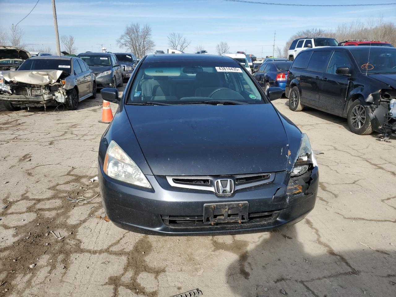 2005 Honda Accord - Image 5