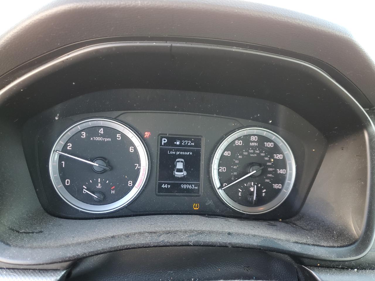 2018 Hyundai Sonata - Image 9