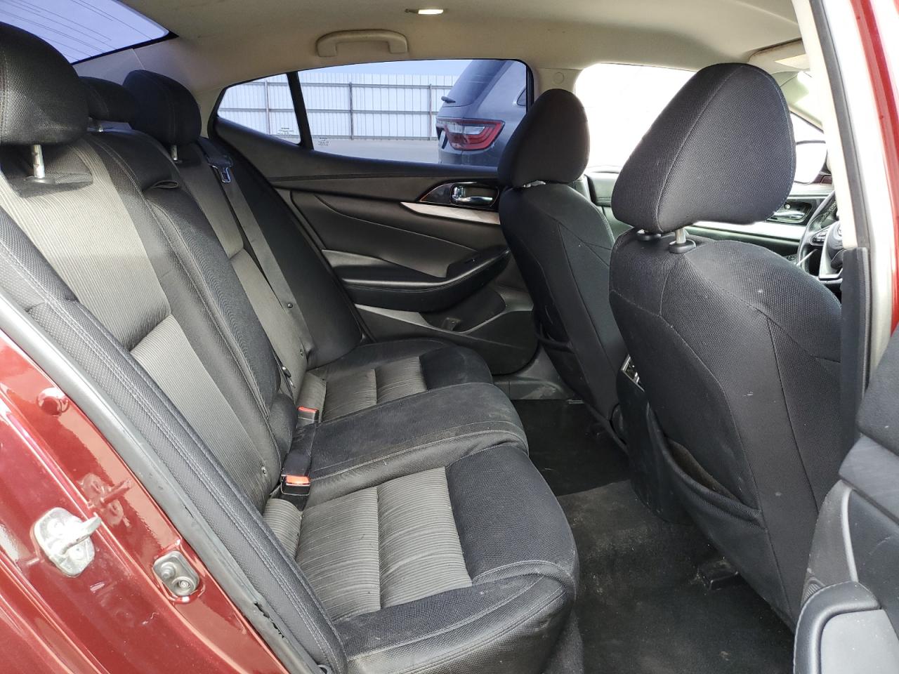 2016 Nissan Maxima - Image 10