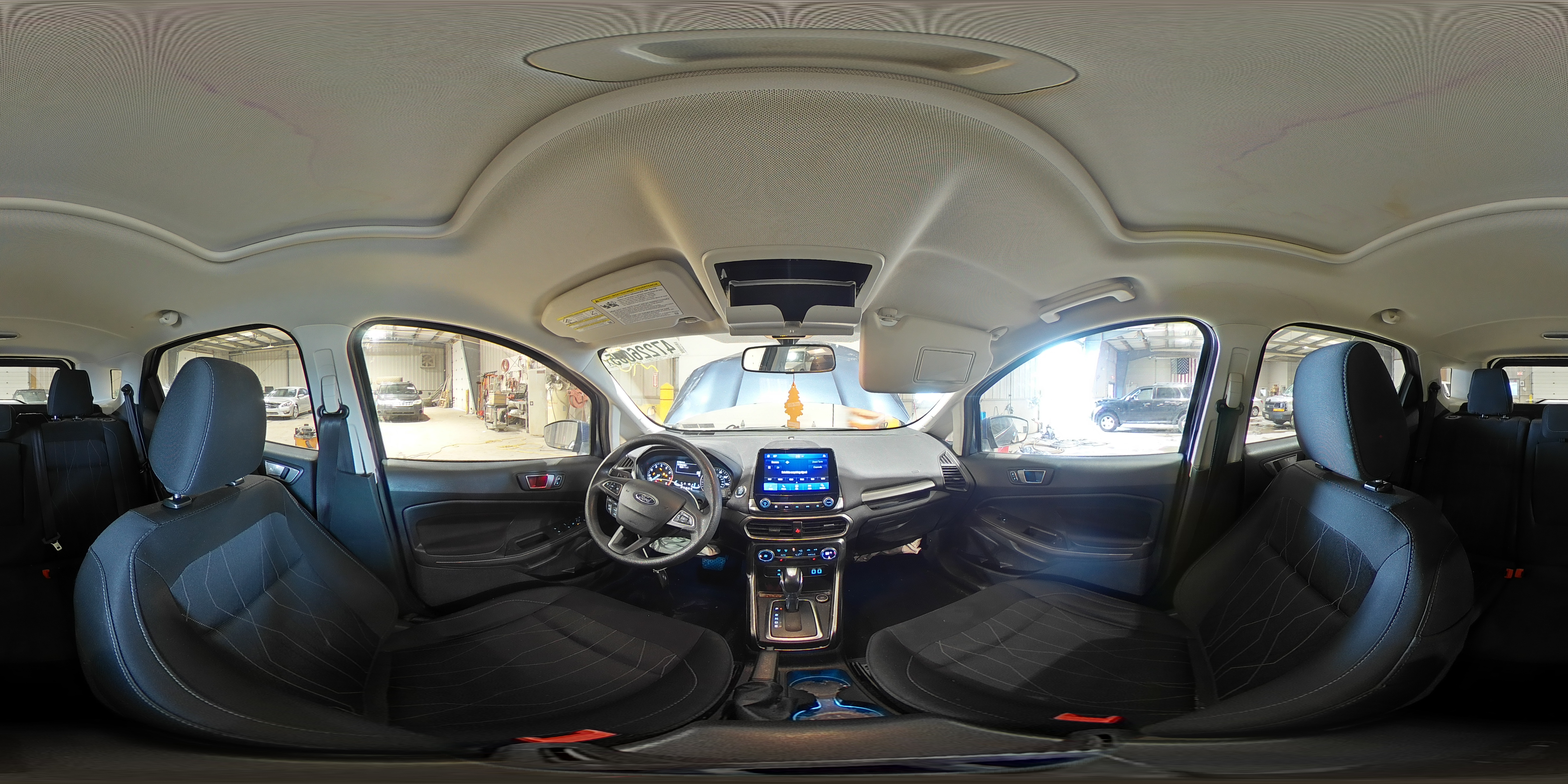 2021 Ford EcoSport - Image 13