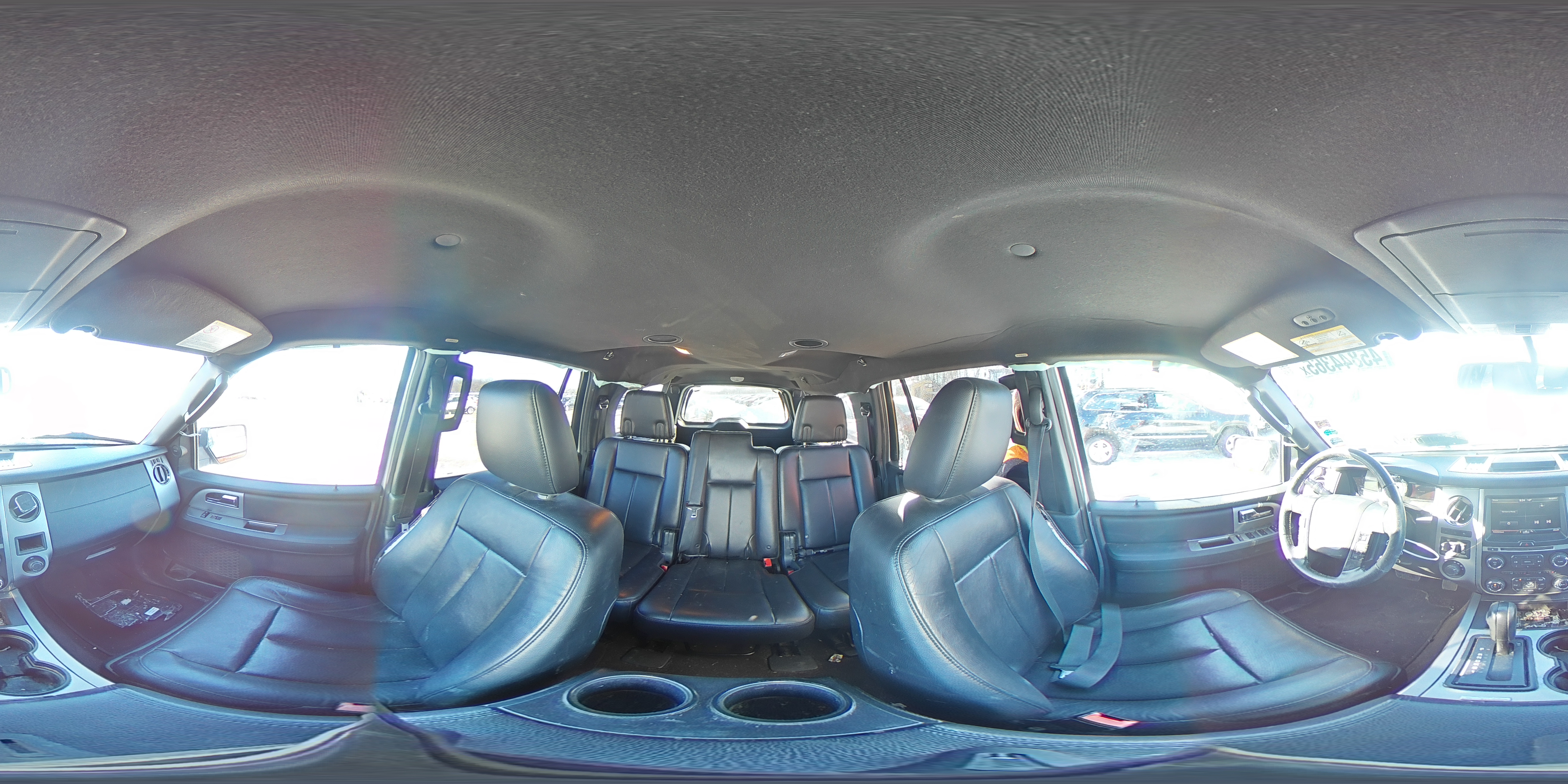 2015 Ford Expedition - Image 14