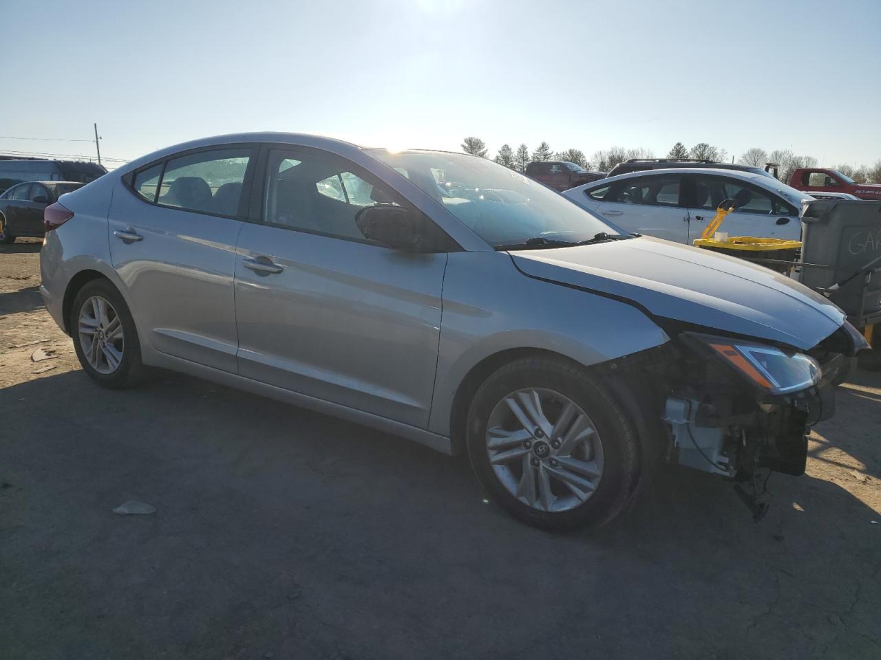 2020 Hyundai Elantra - Image 4
