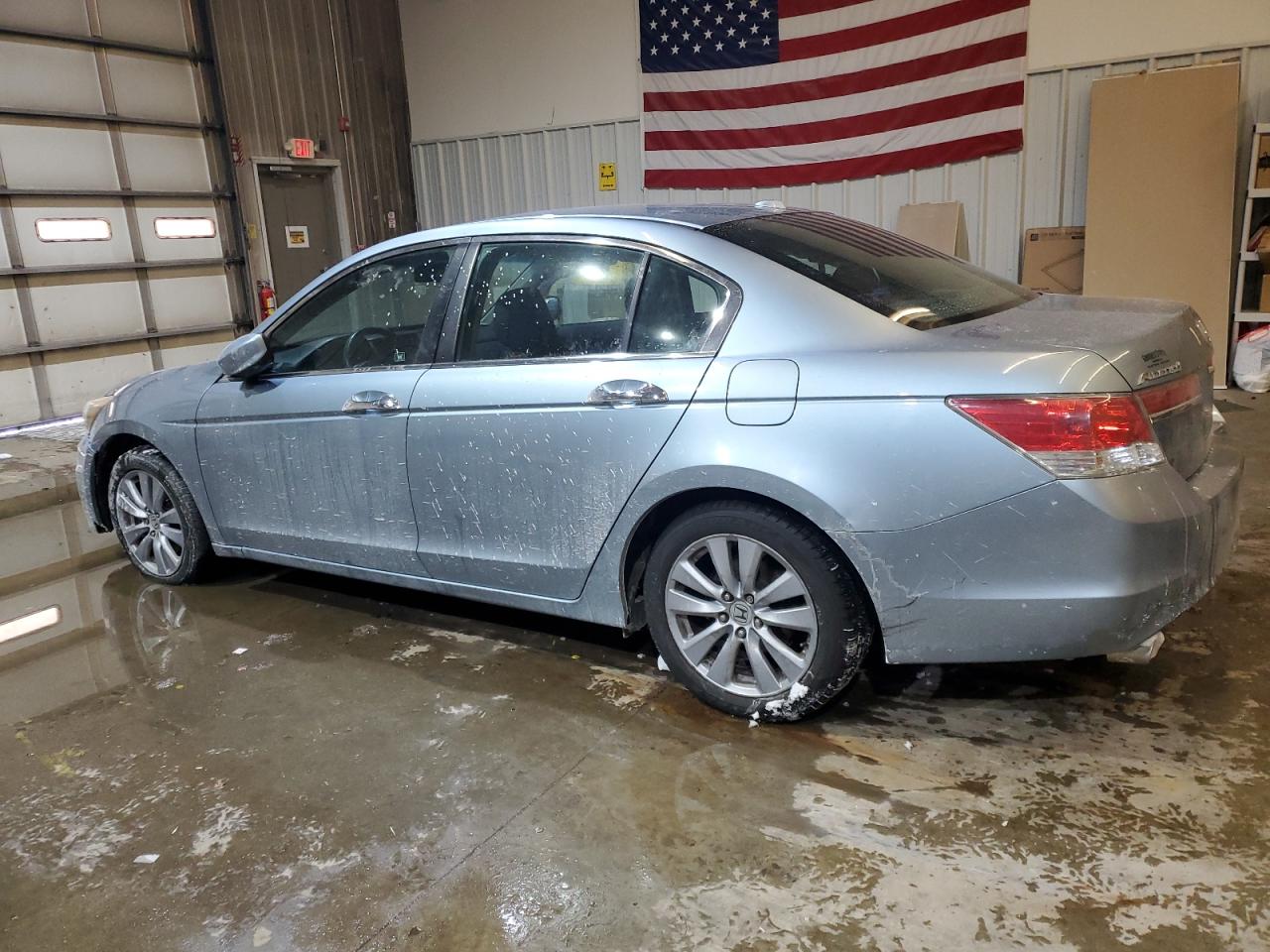 2011 Honda Accord - Image 2