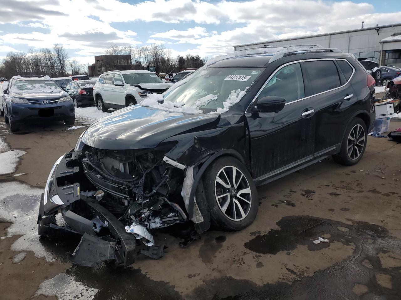 2020 Nissan Rogue - Image 1