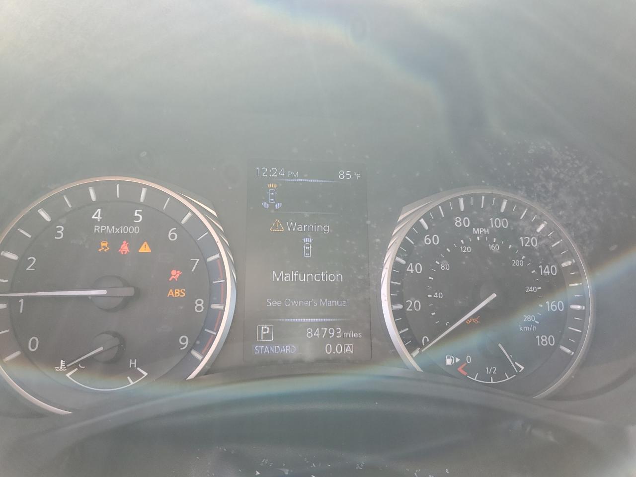 2018 Infiniti Q50 - Image 9