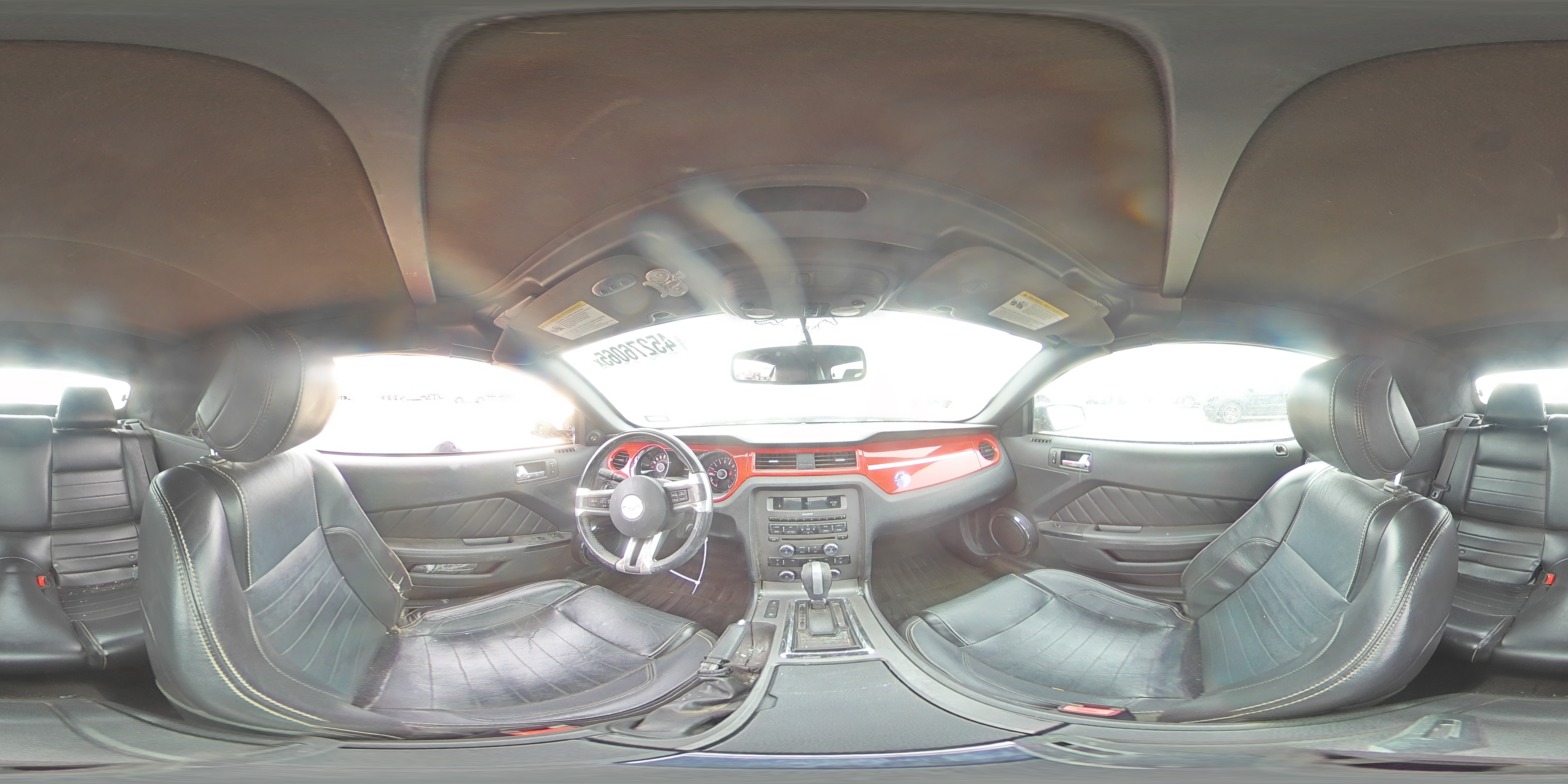 2014 Ford Mustang - Image 13