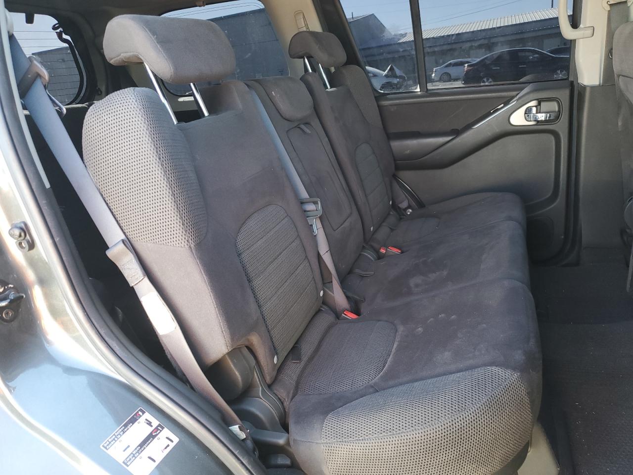 2006 Nissan Pathfinder - Image 12