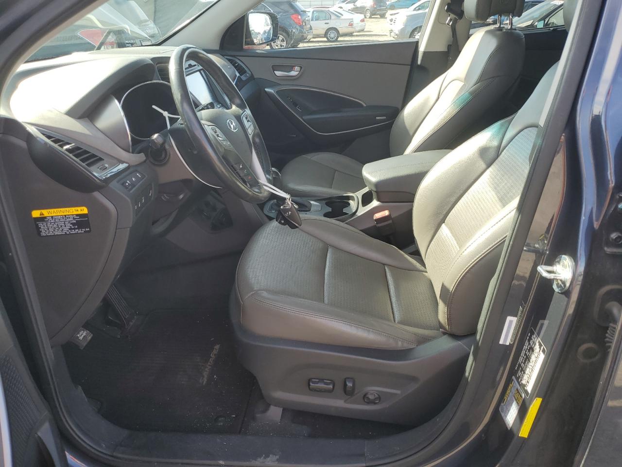 2014 Hyundai Santa Fe - Image 7