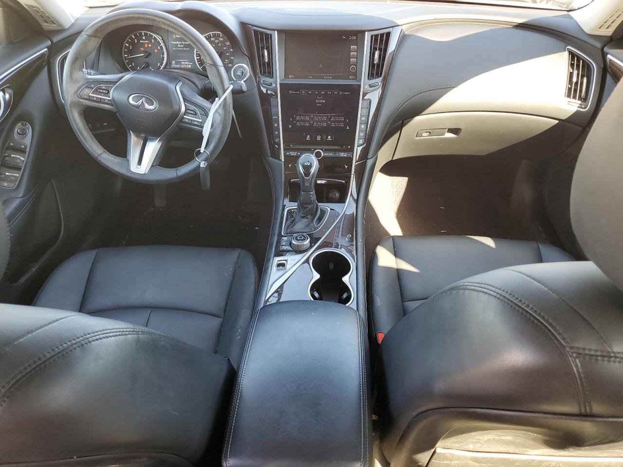2018 Infiniti Q50 - Image 8