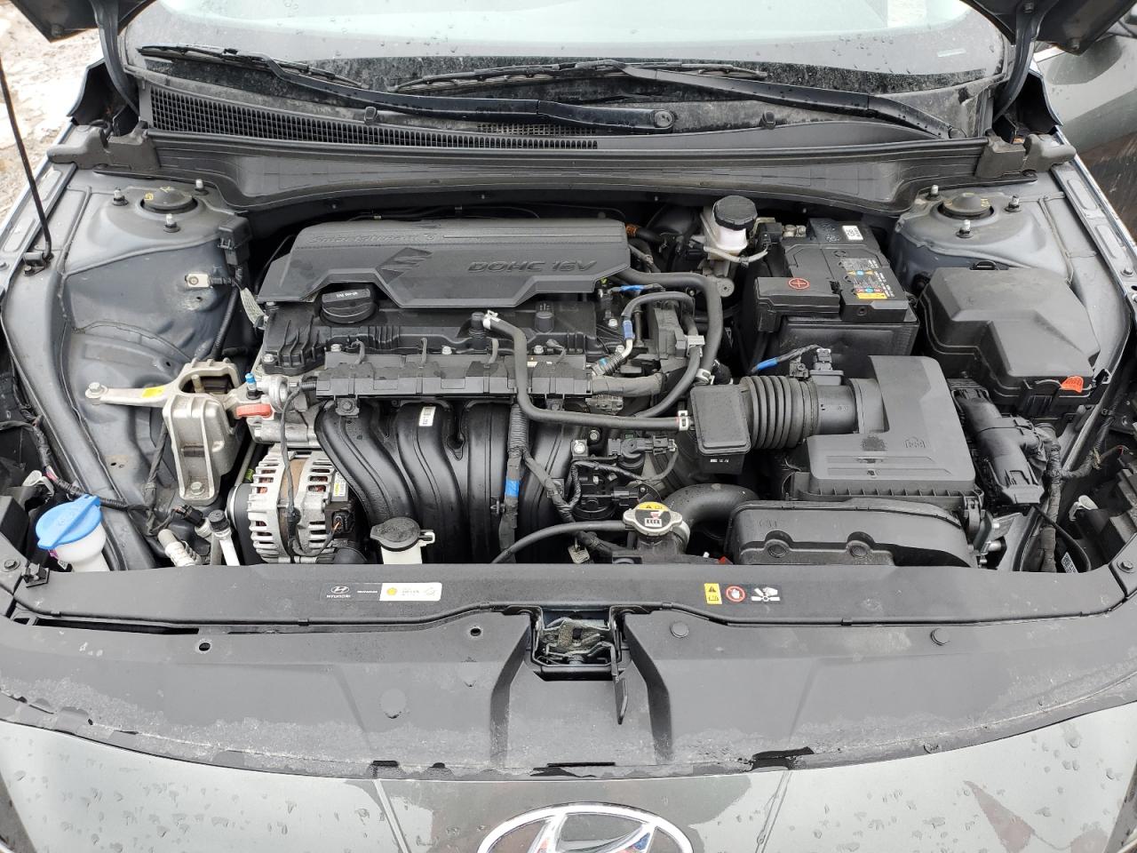 2023 Hyundai Elantra - Image 11