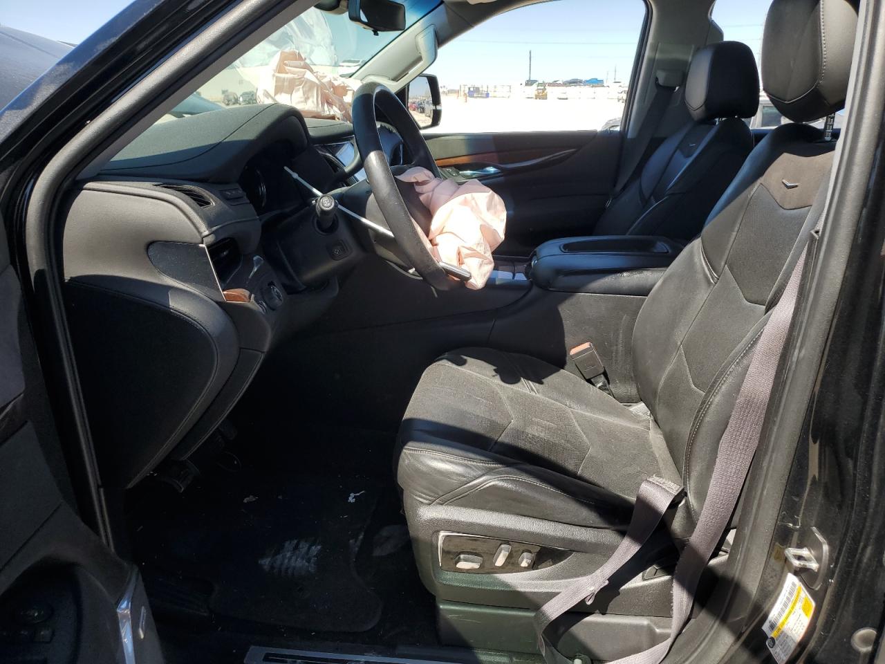 2017 Cadillac Escalade - Image 7