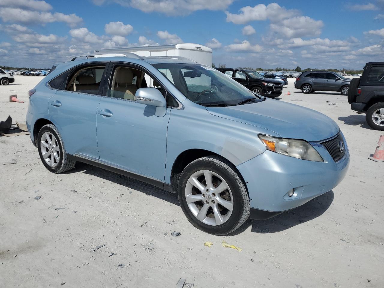 2010 Lexus RX - Image 4