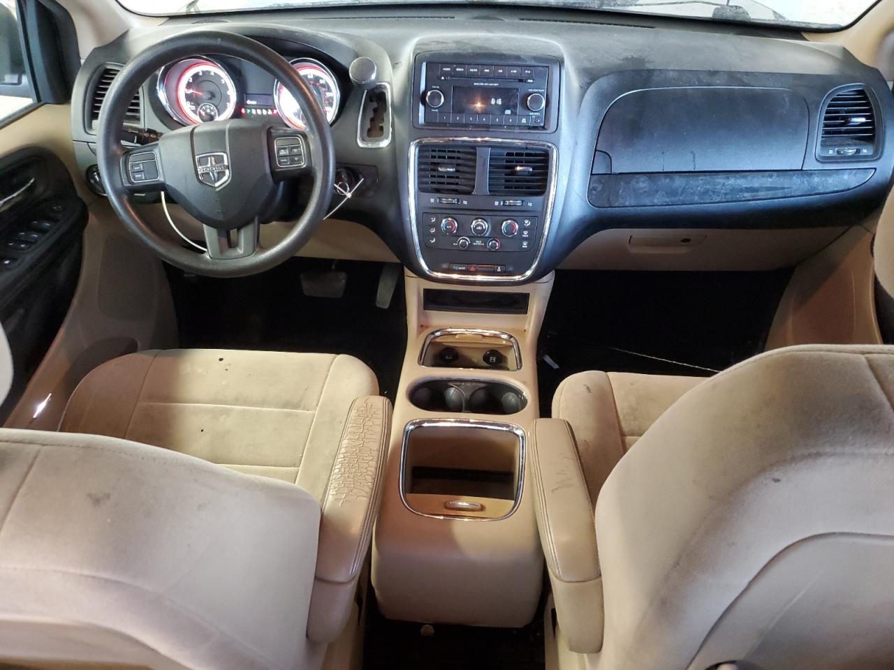 2014 Dodge Caravan - Image 8