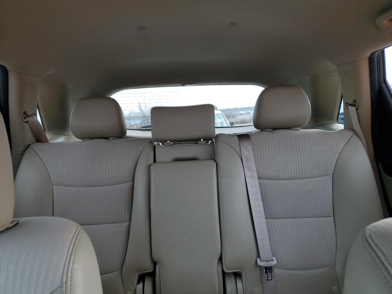 2012 Kia Sorento - Image 10