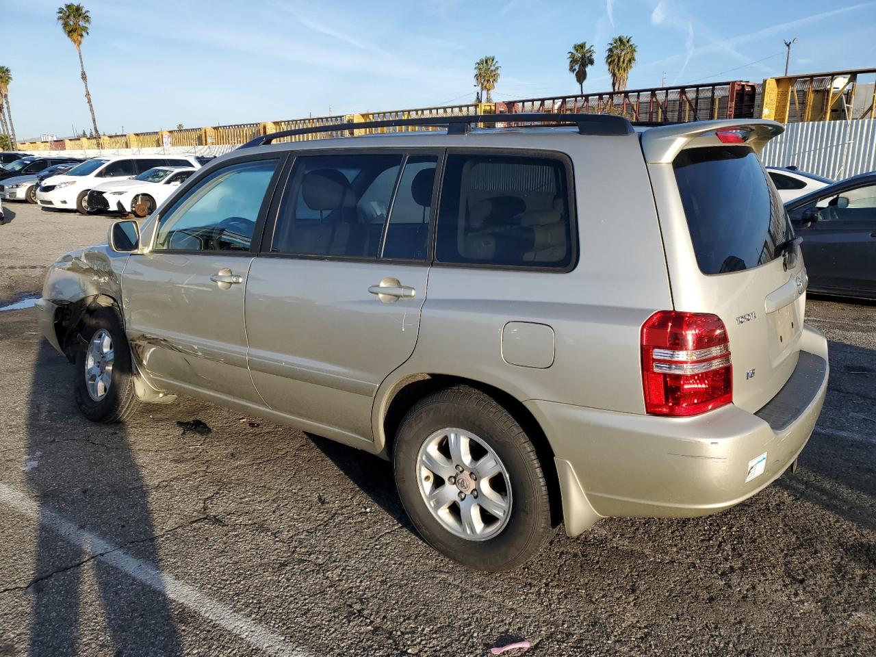 2002 Toyota Highlander - Image 2