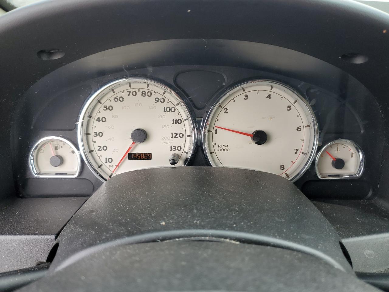 2006 Saturn VUE - Image 9