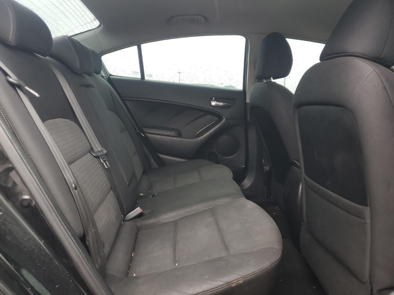 2014 Kia Forte - Image 10