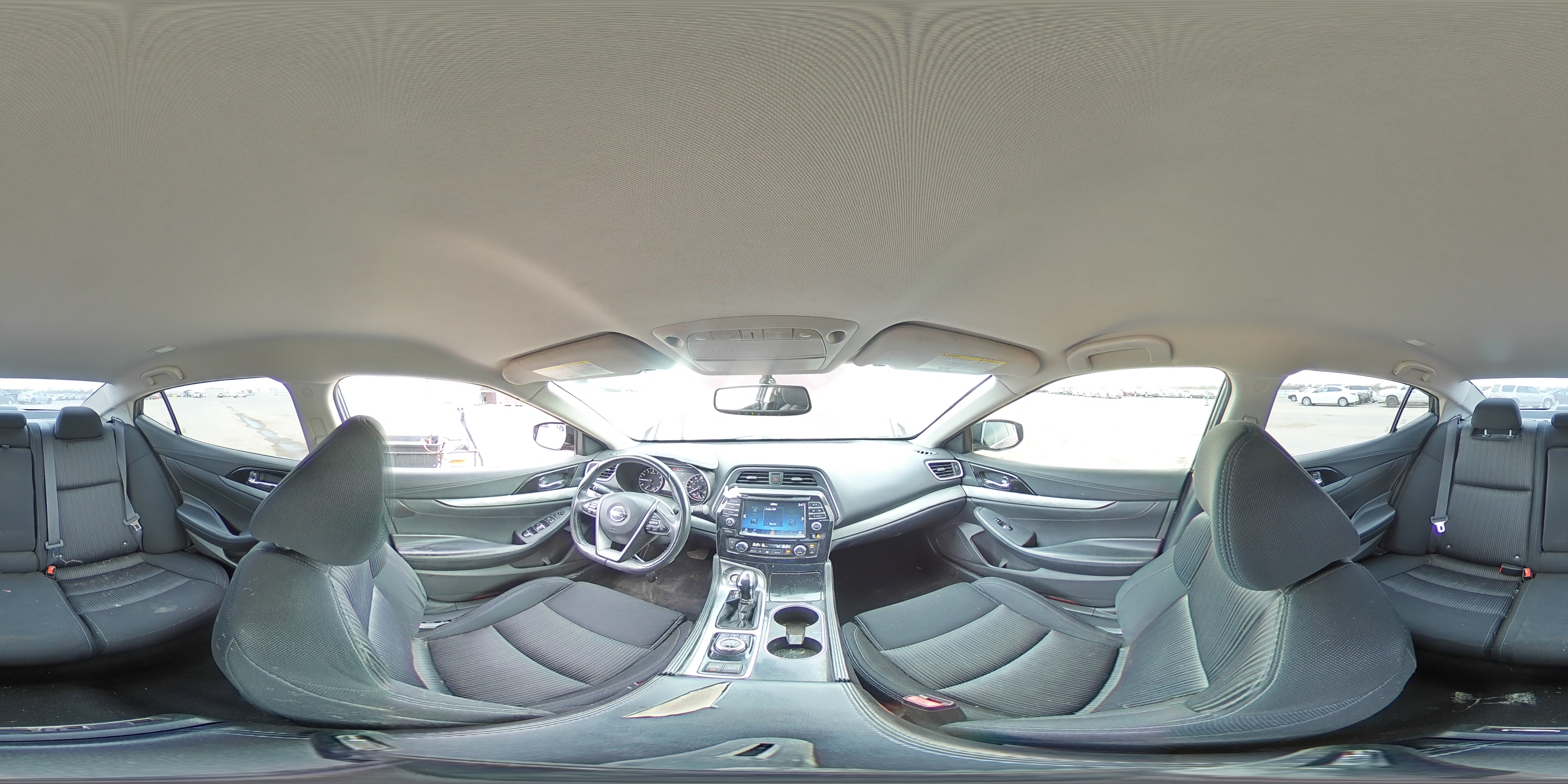 2017 Nissan Maxima - Image 13