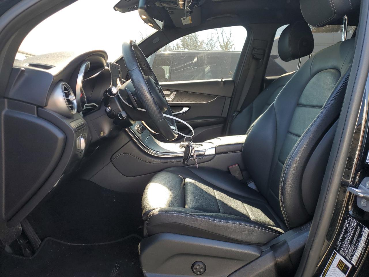 2018 Mercedes-Benz GLC - Image 7