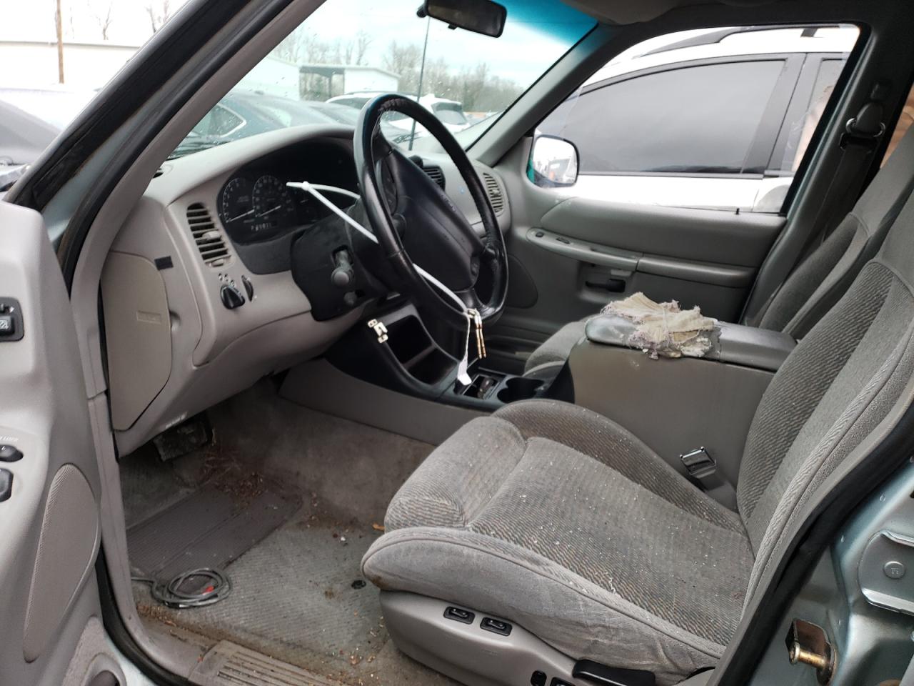 1995 Ford Explorer - Image 7
