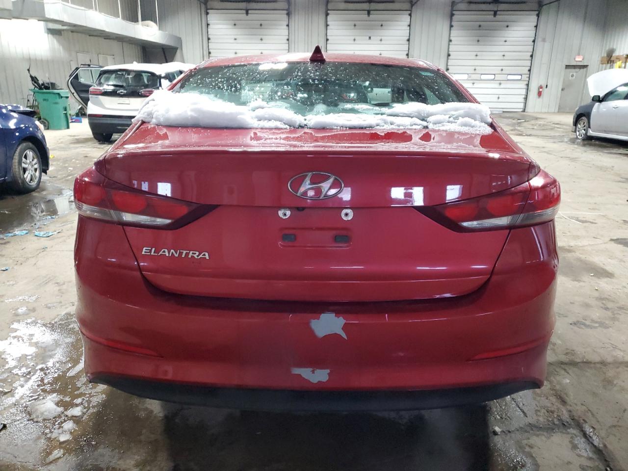 2017 Hyundai Elantra - Image 6