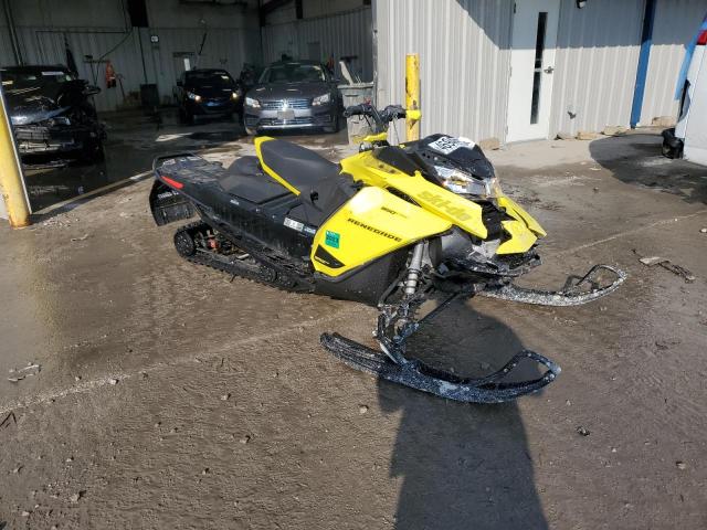 2021 Skidoo Renegade