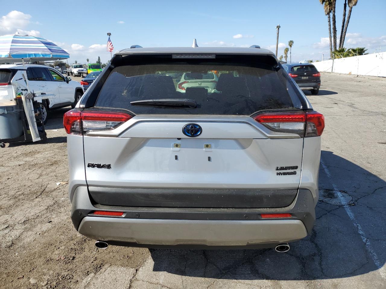 2024 Toyota RAV 4 - Image 6