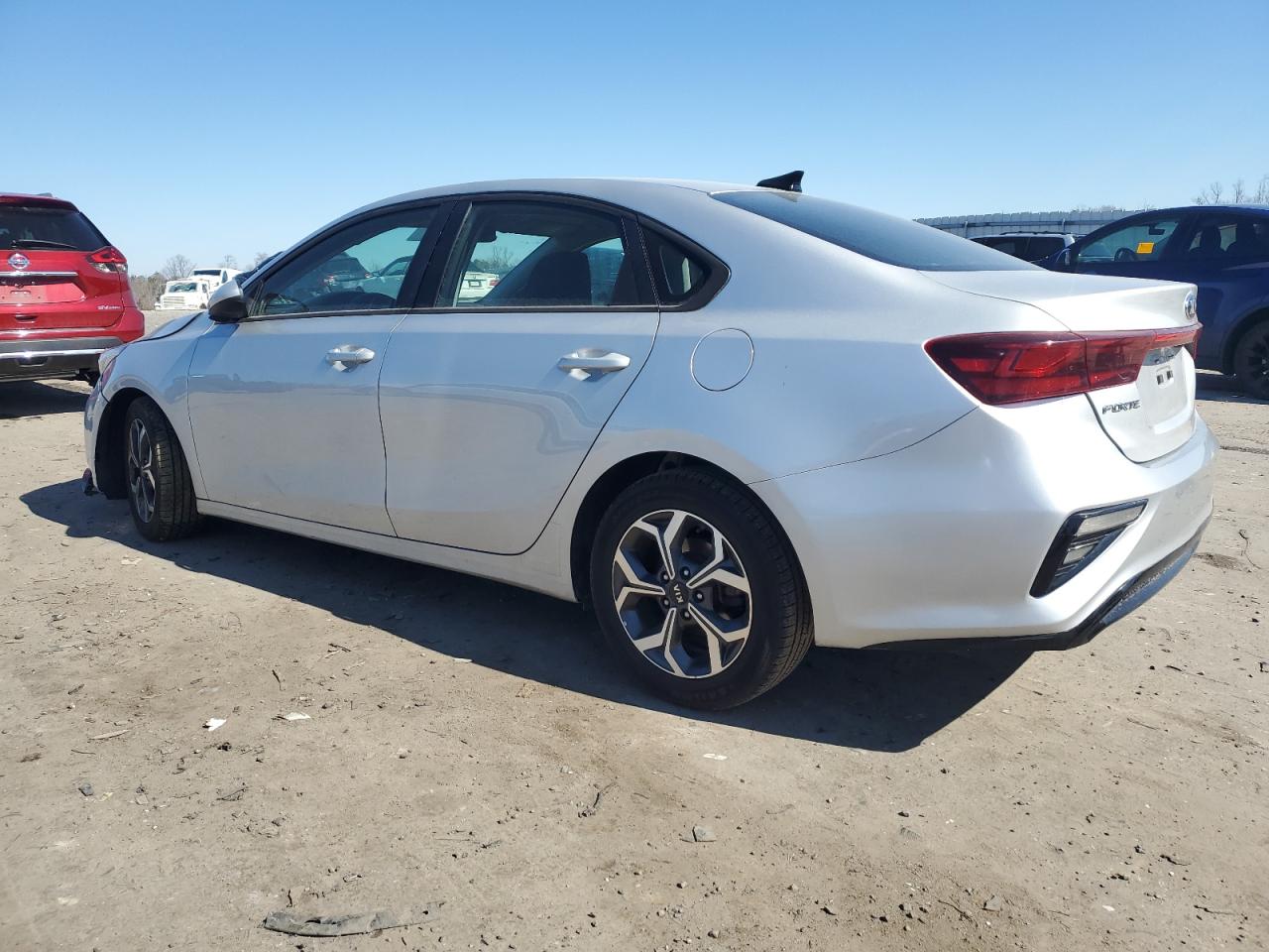 2021 Kia Forte - Image 2