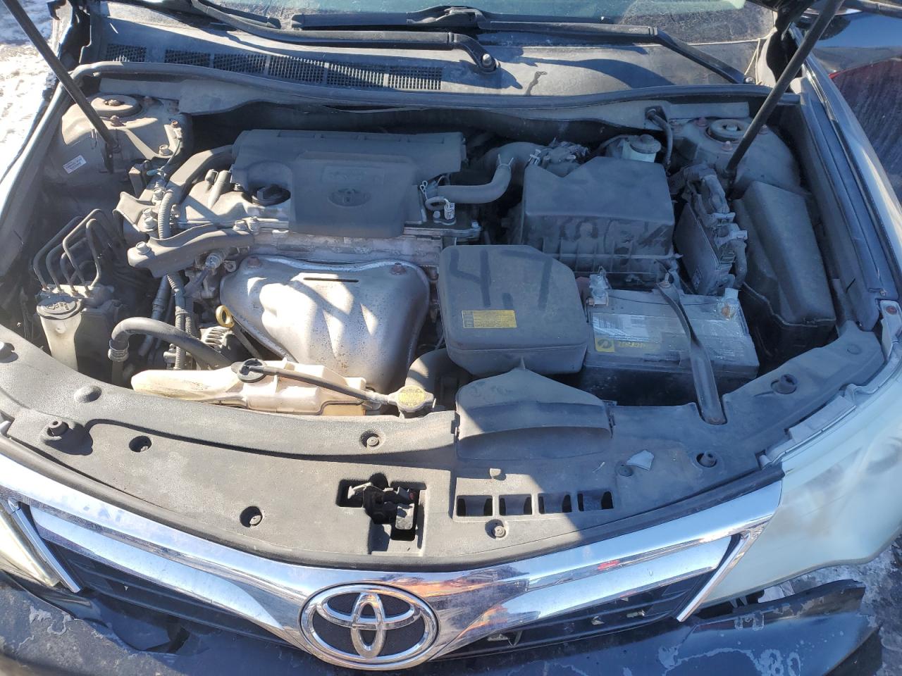 2012 Toyota Camry - Image 11