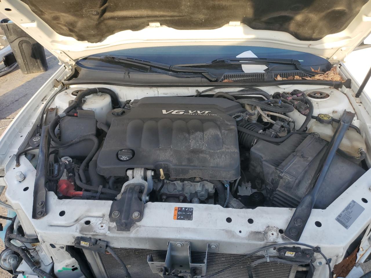 2014 Chevrolet Impala - Image 11