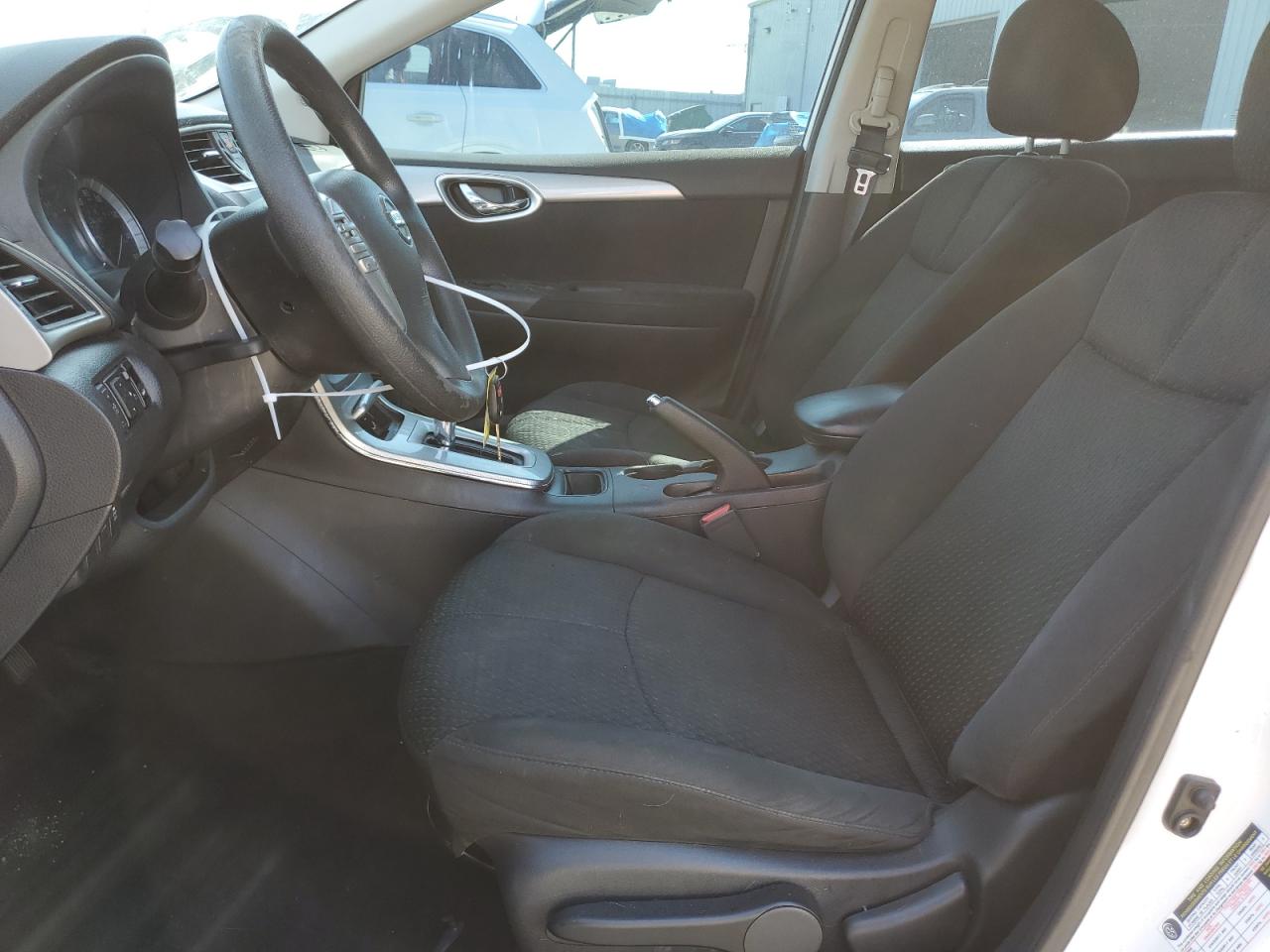 2013 Nissan Sentra - Image 7