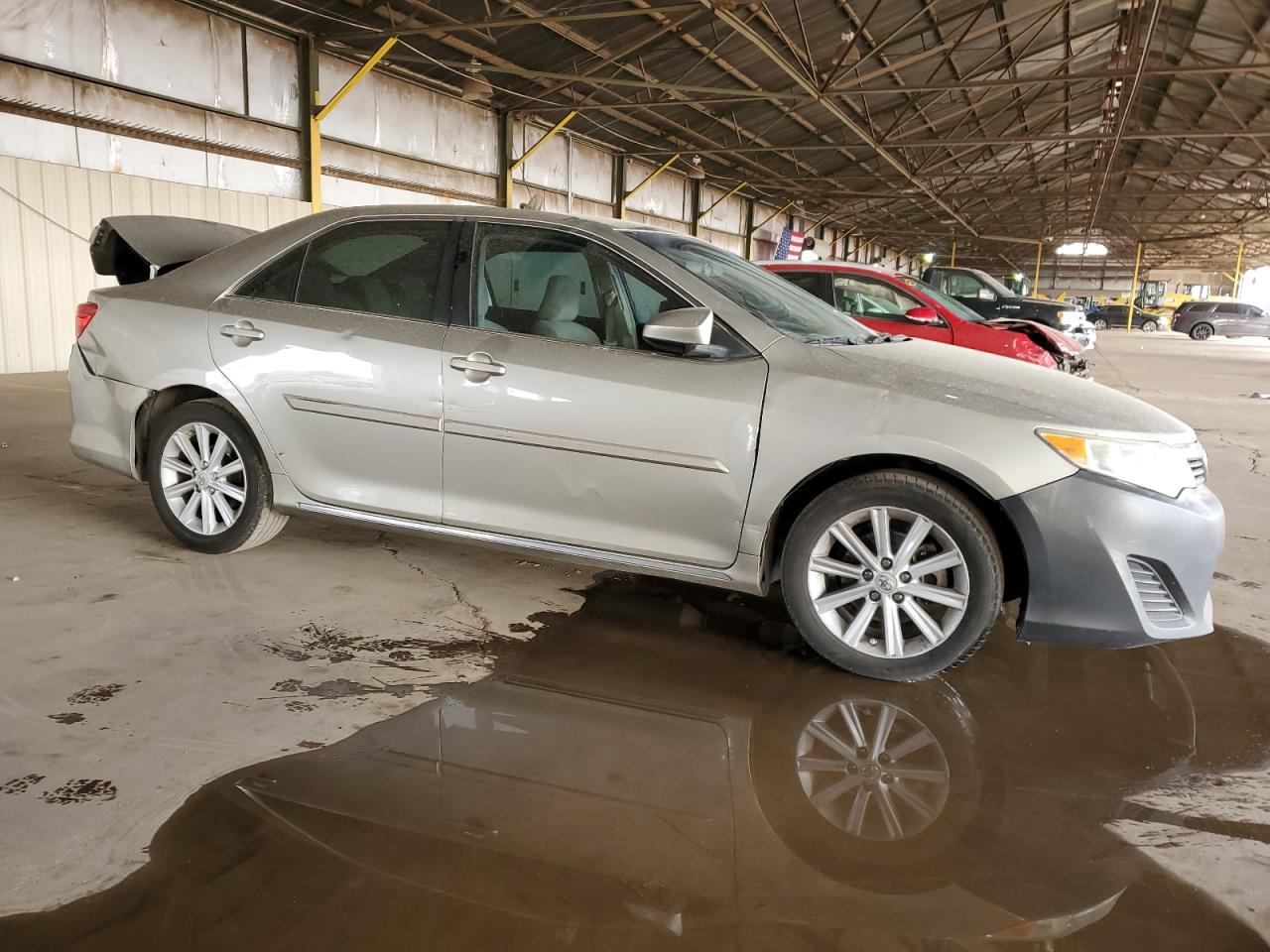 2014 Toyota Camry - Image 4