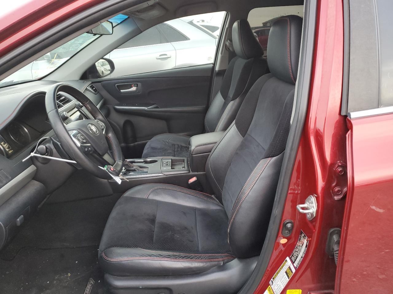 2015 Toyota Camry - Image 7