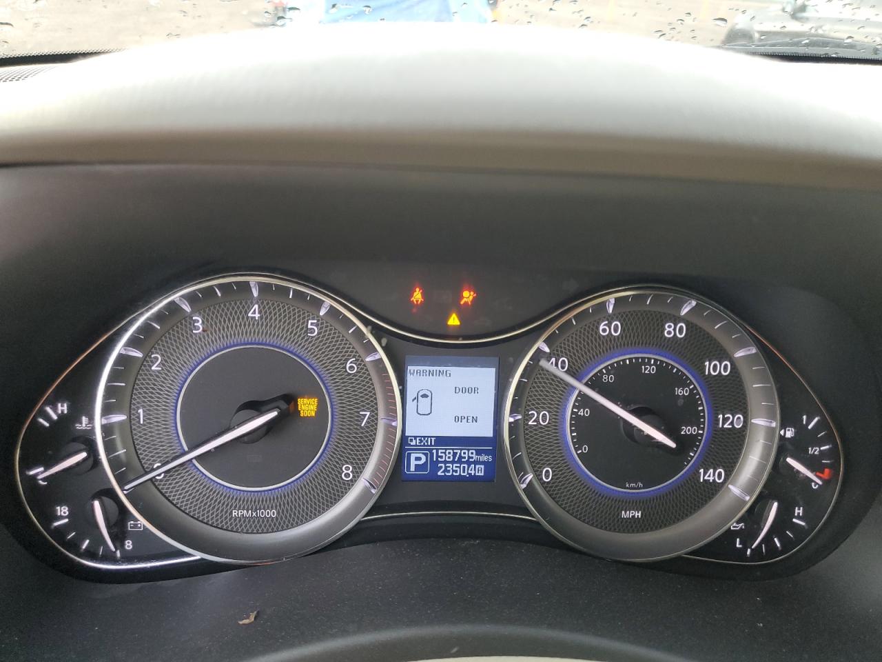 2013 Infiniti QX56 - Image 9
